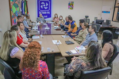 Reunião para retomada de comitê do Programa Vida no Trânsito